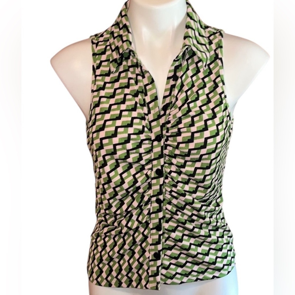 Kontrol Button Down Collar Shirt Sleeveless Stylish Chevron Print Top M